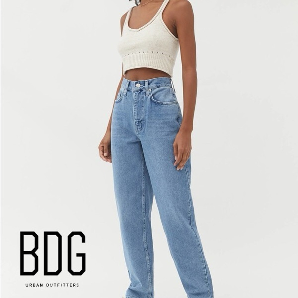SALE THIS WEEKEND! 🍾 
BDG Light Blue High Rise Baggy Jeans